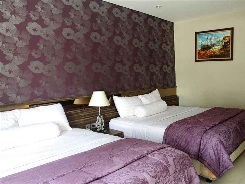 Aquarium Hotel Pangandaran Eksteriør billede
