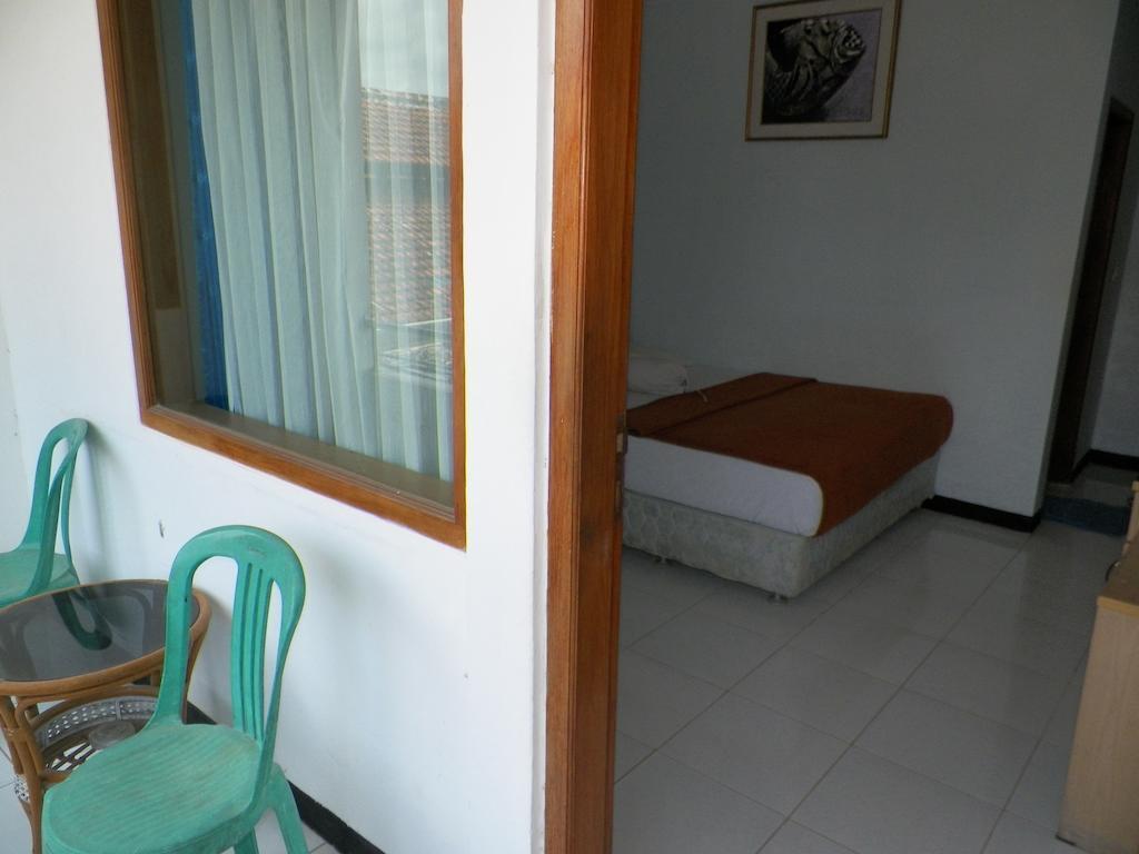 Aquarium Hotel Pangandaran Værelse billede
